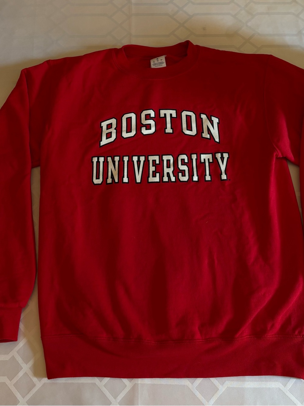 Authentic Boston University -crewneck sweatshirt from Bookstore. Champion brand.